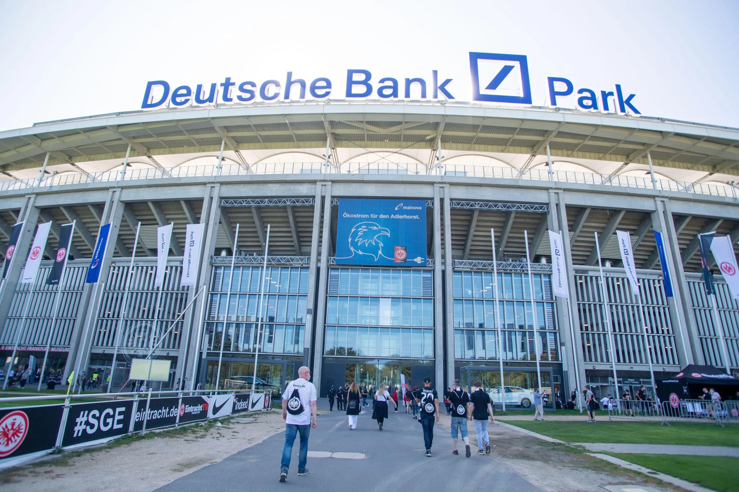 ورزشگاه بازی