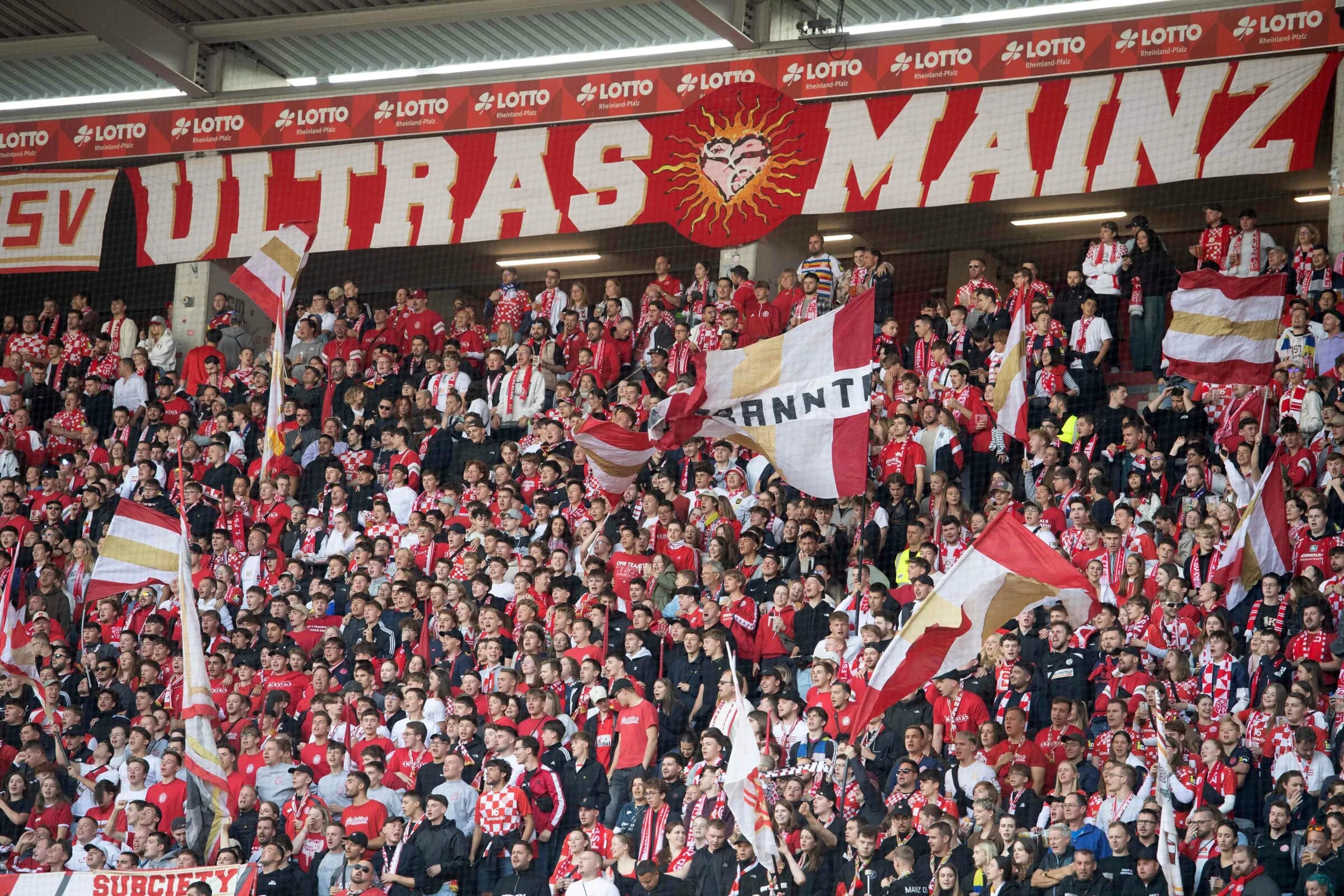 ورزشگاه بازی